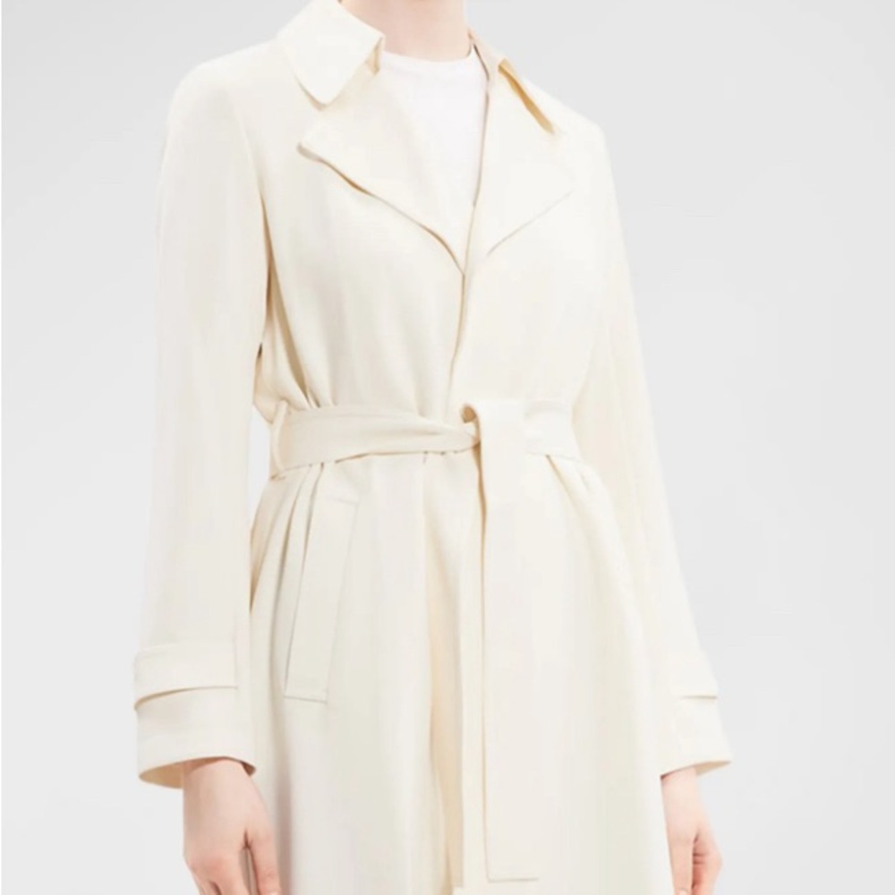 New with tag, Theory rice white trench coat, size P